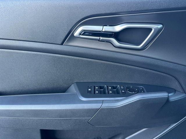 new 2026 Kia Sportage Hybrid car, priced at $34,920