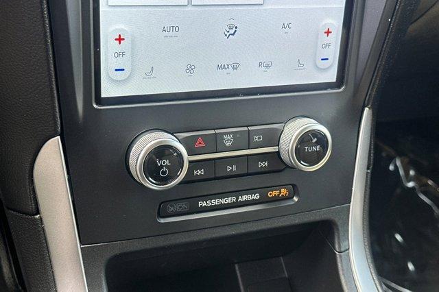 used 2022 Ford Edge car, priced at $23,999