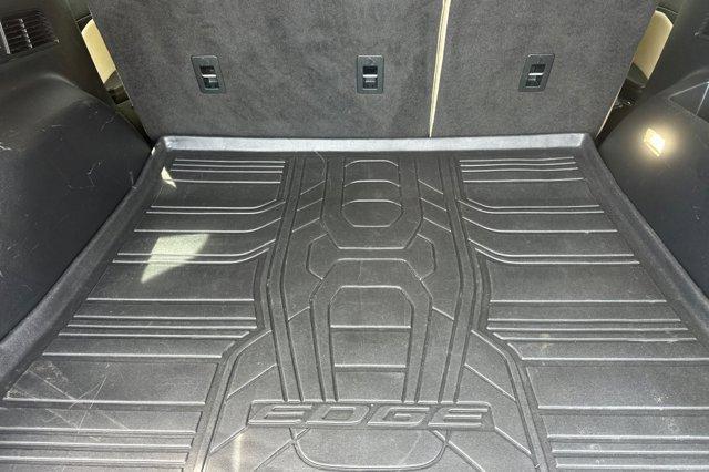 used 2022 Ford Edge car, priced at $23,999