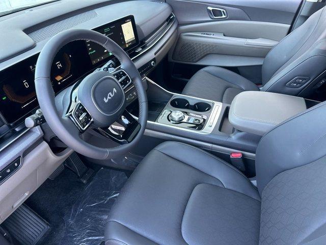 new 2026 Kia Carnival Hybrid car, priced at $44,625