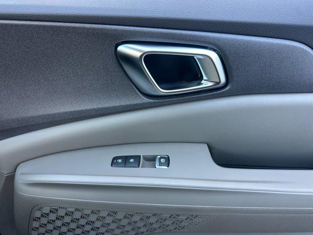 new 2026 Kia Carnival Hybrid car, priced at $44,625