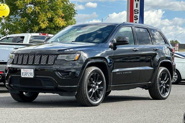 used 2020 Jeep Grand Cherokee car, priced at $24,999