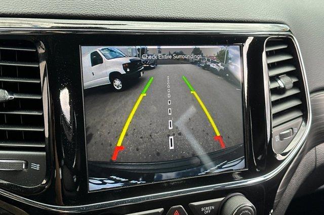 used 2020 Jeep Grand Cherokee car, priced at $24,999