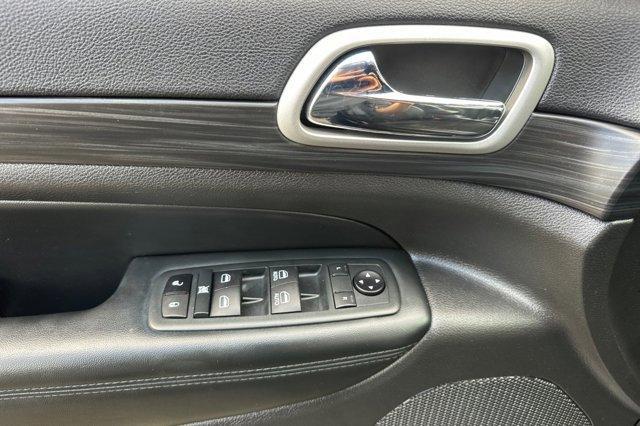 used 2020 Jeep Grand Cherokee car, priced at $24,999