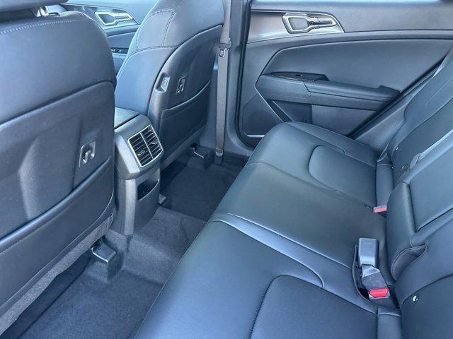 new 2025 Kia Sportage Hybrid car, priced at $35,880