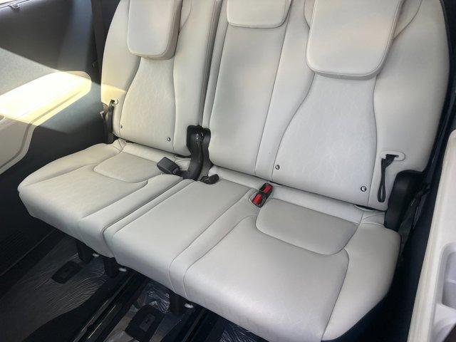 new 2026 Kia Carnival car, priced at $48,920