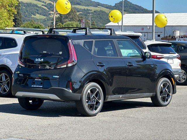 new 2025 Kia Soul car, priced at $27,030