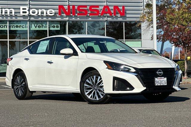 used 2023 Nissan Altima car, priced at $25,999