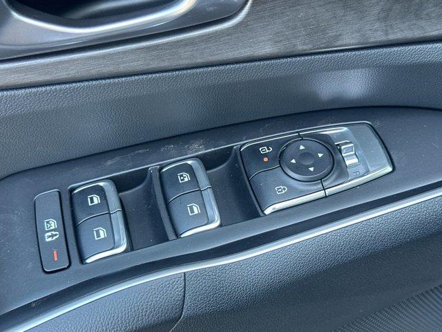 new 2025 Kia Sorento car, priced at $44,305