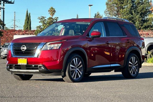 used 2022 Nissan Pathfinder car, priced at $37,999