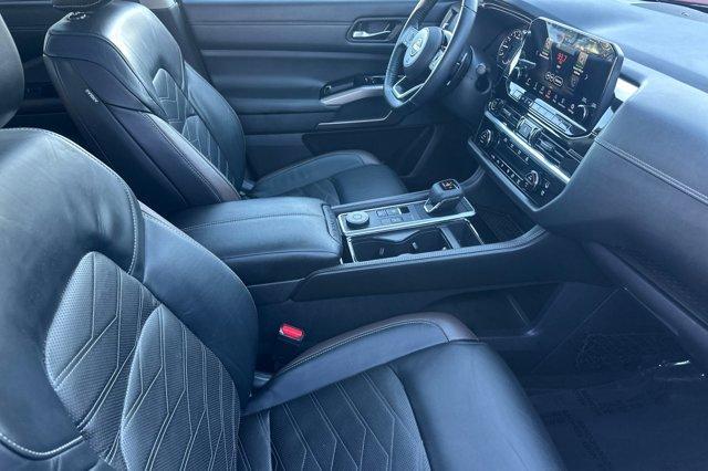 used 2022 Nissan Pathfinder car, priced at $37,999