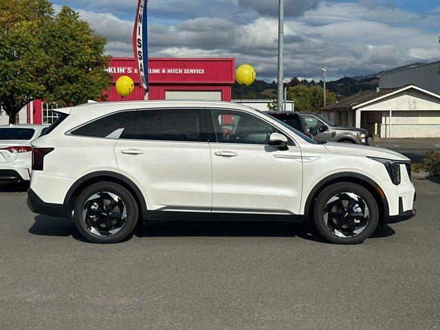 new 2025 Kia Sorento Hybrid car, priced at $42,625