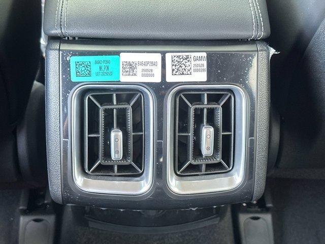 new 2025 Kia Sorento Hybrid car, priced at $42,625