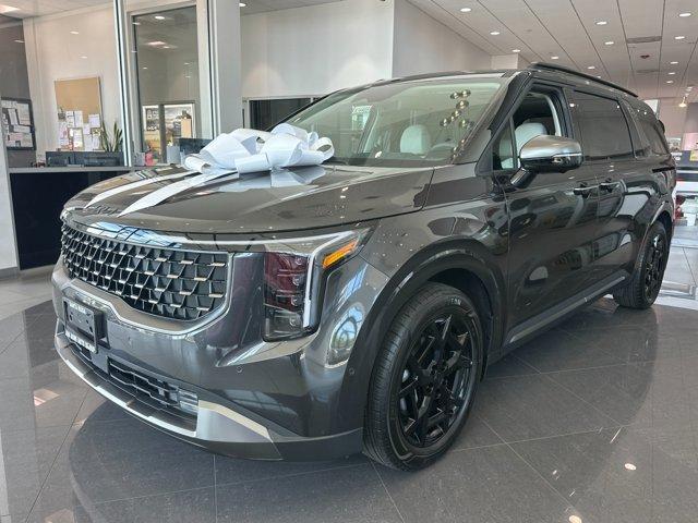 new 2026 Kia Carnival Hybrid car, priced at $55,175