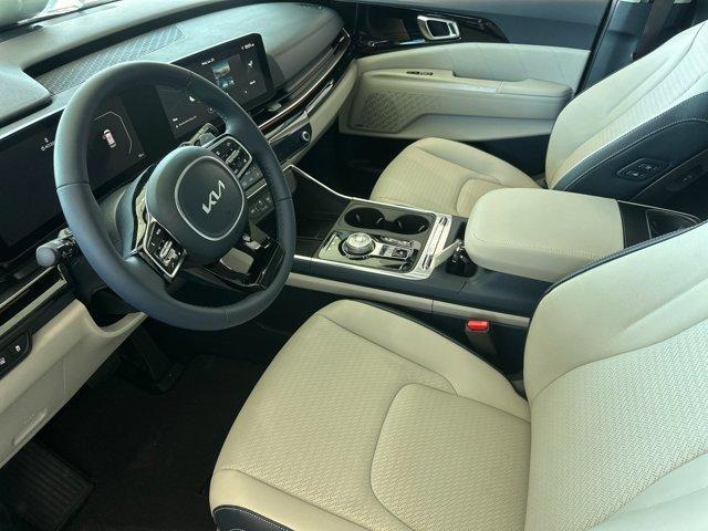 new 2026 Kia Carnival Hybrid car, priced at $55,175