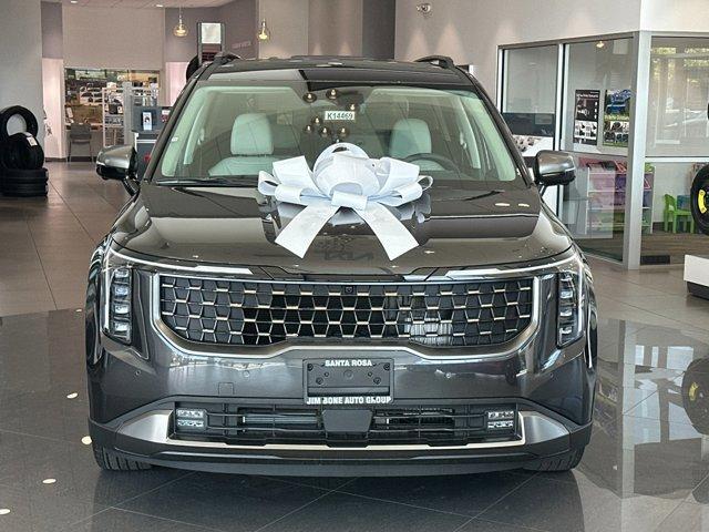 new 2026 Kia Carnival Hybrid car, priced at $55,175