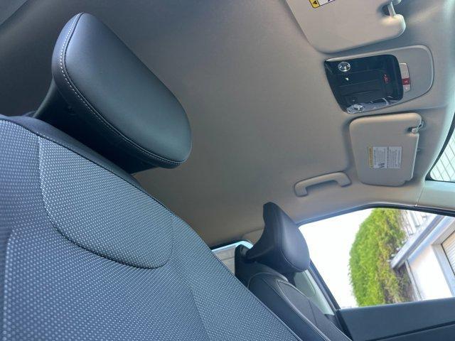 new 2025 Kia EV6 car, priced at $48,535