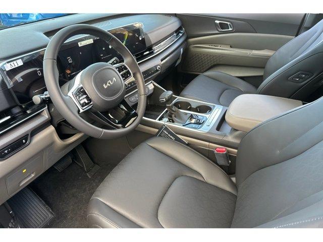 new 2025 Kia Carnival car, priced at $43,135