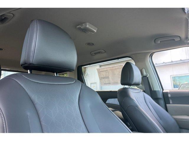 new 2025 Kia Carnival car, priced at $43,135