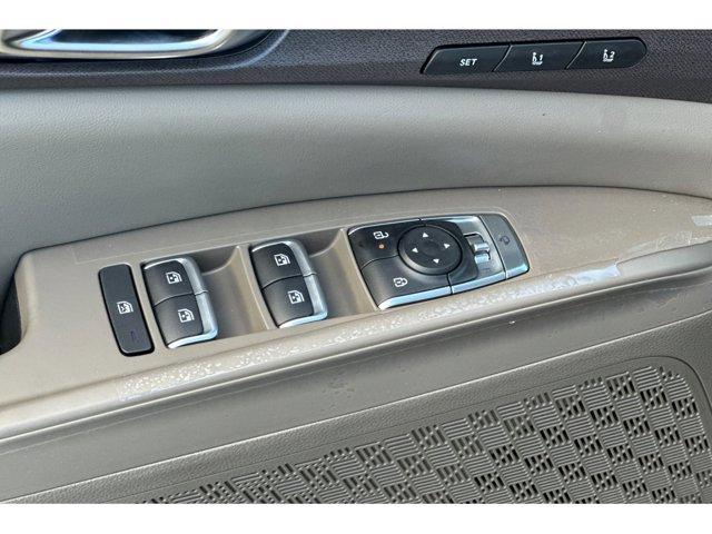 new 2025 Kia Carnival car, priced at $43,135