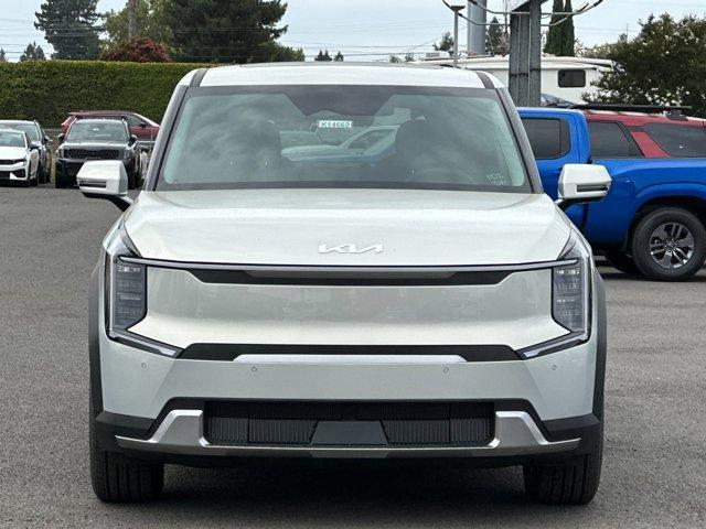new 2026 Kia EV9 car, priced at $59,780