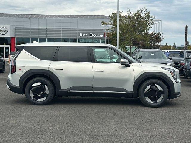 new 2026 Kia EV9 car, priced at $59,780