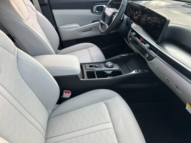 new 2026 Kia Sorento Hybrid car, priced at $42,810