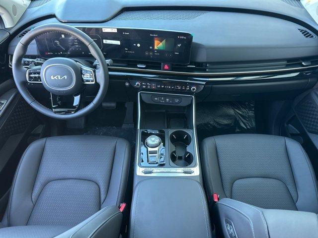 new 2026 Kia Carnival Hybrid car, priced at $58,435