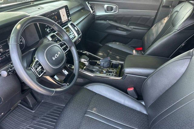 used 2022 Kia Sorento car, priced at $31,995