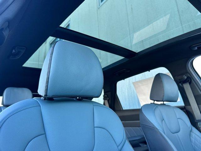 new 2025 Kia Sorento Hybrid car, priced at $49,320