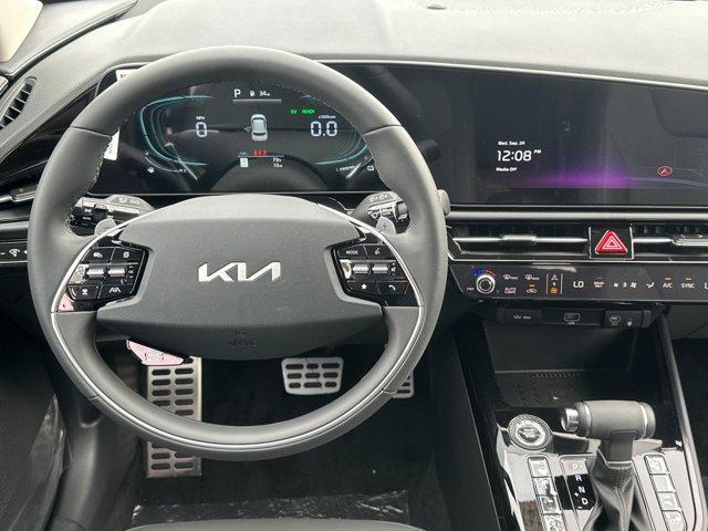 new 2025 Kia Niro car, priced at $33,735