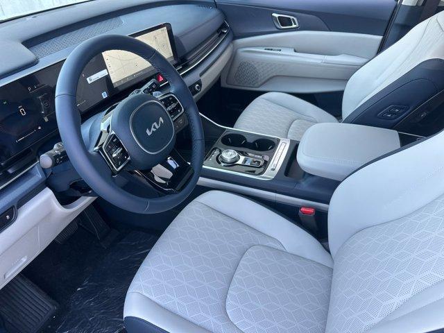 new 2026 Kia Carnival Hybrid car, priced at $45,385