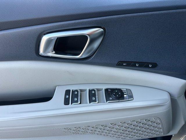 new 2026 Kia Carnival Hybrid car, priced at $45,385