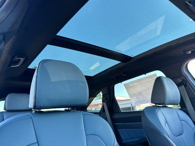 new 2025 Kia Sorento Hybrid car, priced at $49,855