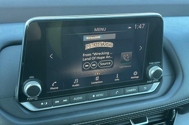 used 2021 Nissan Rogue car, priced at $24,999