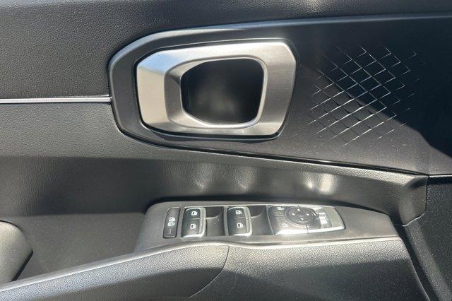 used 2022 Kia Sorento car, priced at $29,995