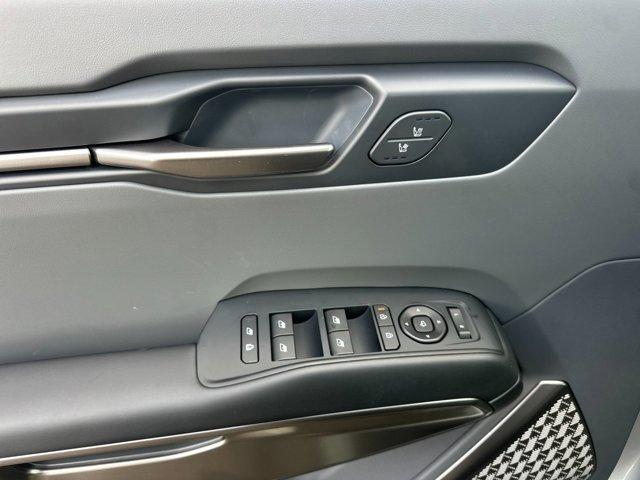 new 2026 Kia EV9 car, priced at $59,735