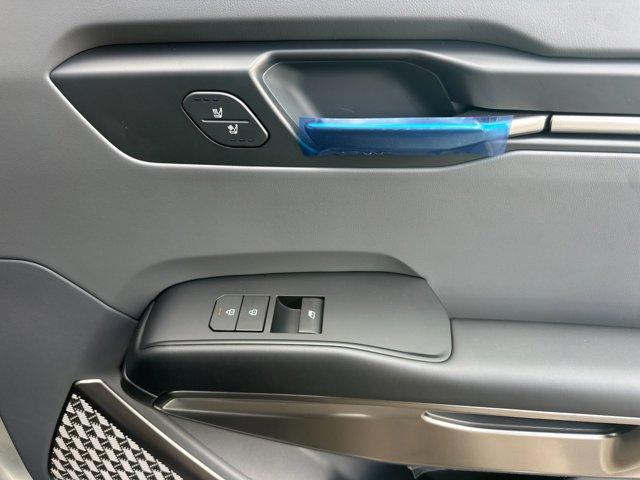 new 2026 Kia EV9 car, priced at $59,735