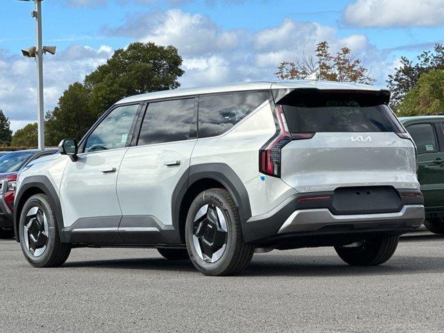 new 2026 Kia EV9 car, priced at $59,735