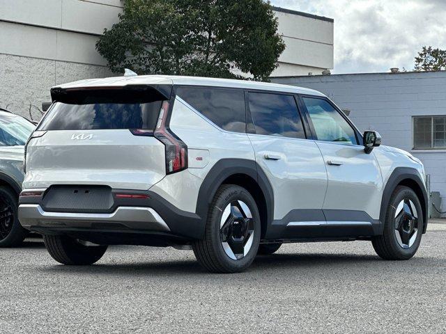 new 2026 Kia EV9 car, priced at $59,735