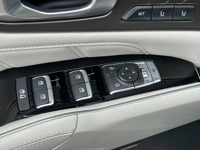 new 2025 Kia Sorento Hybrid car, priced at $49,195