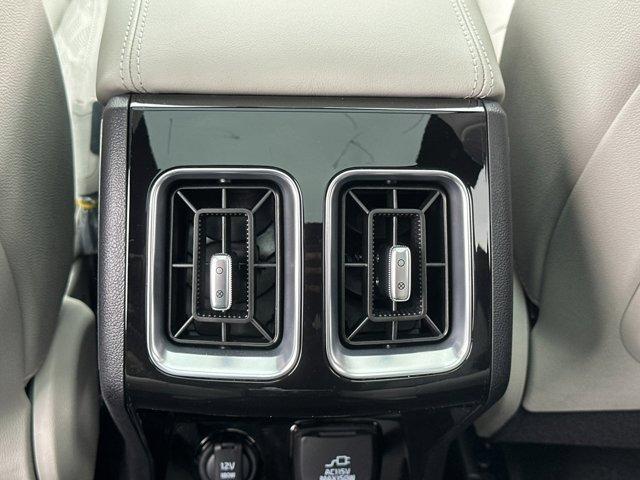 new 2025 Kia Sorento Hybrid car, priced at $49,195