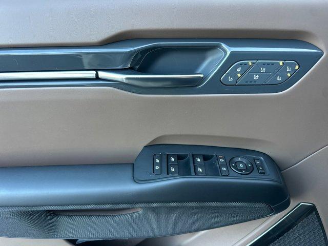 new 2026 Kia EV9 car, priced at $77,650