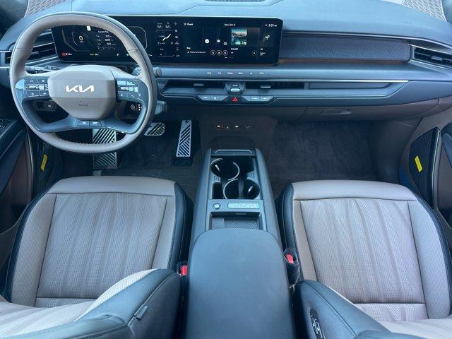new 2026 Kia EV9 car, priced at $77,650
