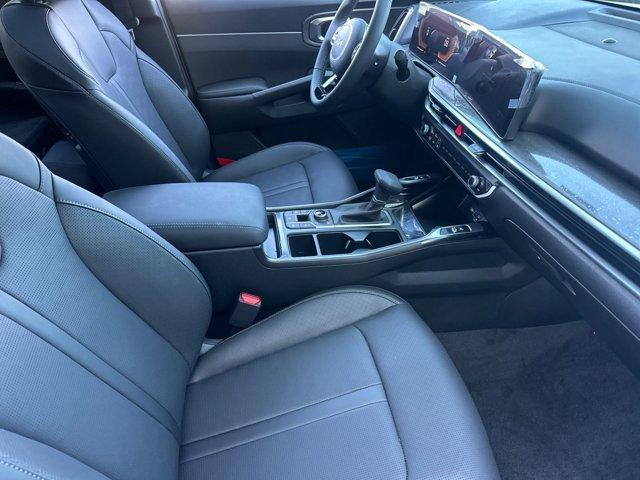 new 2025 Kia Sorento car, priced at $44,305