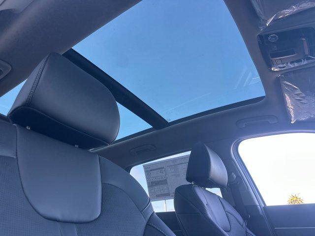 new 2025 Kia Sorento car, priced at $44,305