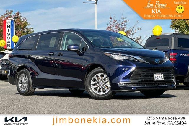 used 2022 Toyota Sienna car, priced at $36,995