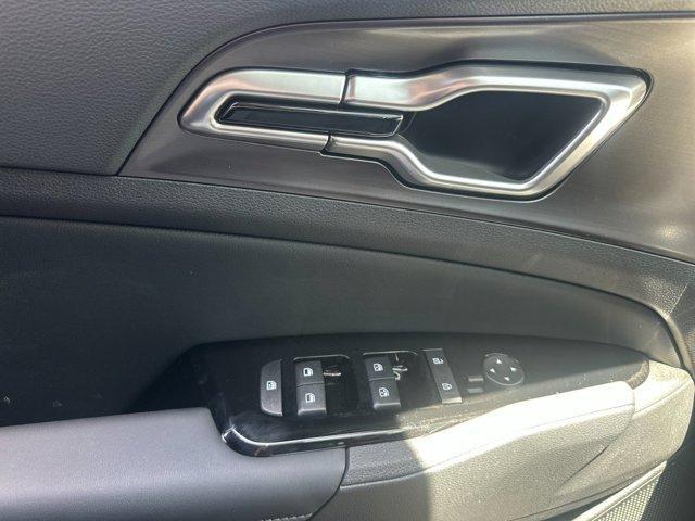 new 2025 Kia Sportage Hybrid car, priced at $35,395