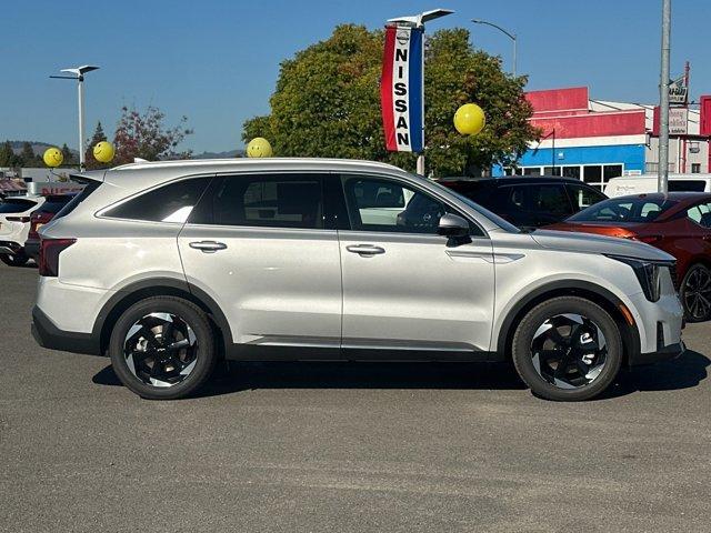 new 2025 Kia Sorento Hybrid car, priced at $48,835