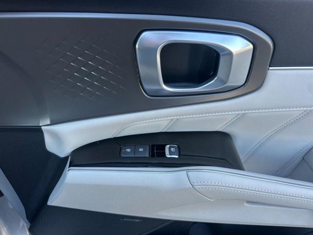 new 2025 Kia Sorento Hybrid car, priced at $48,835